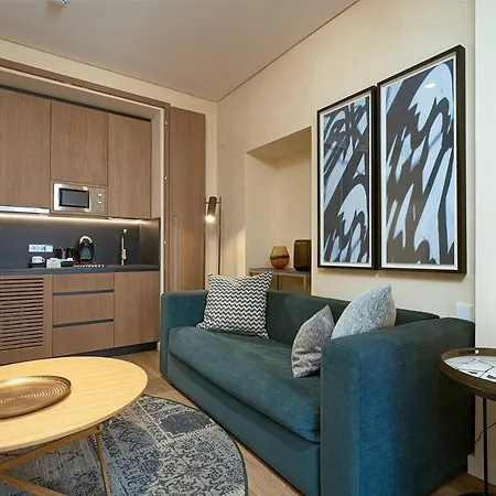 Murillo Plaza Sta. Cruz Apartmán *